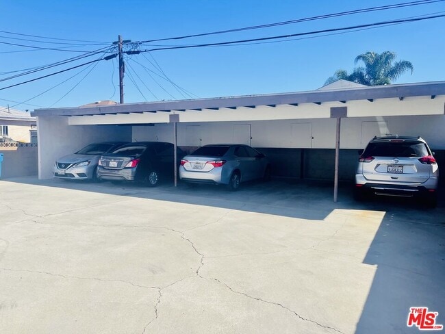 Building Photo - 12210 Birch Ave