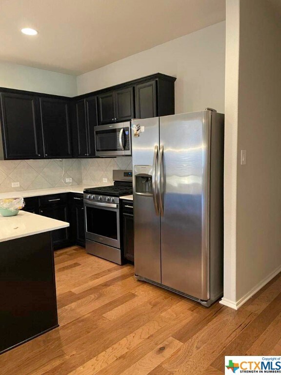 Building Photo - 180 Martha Dr