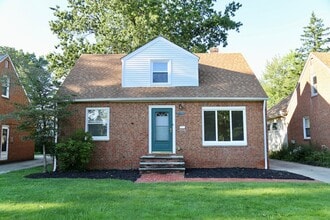 Building Photo - 4263 W Anderson Rd