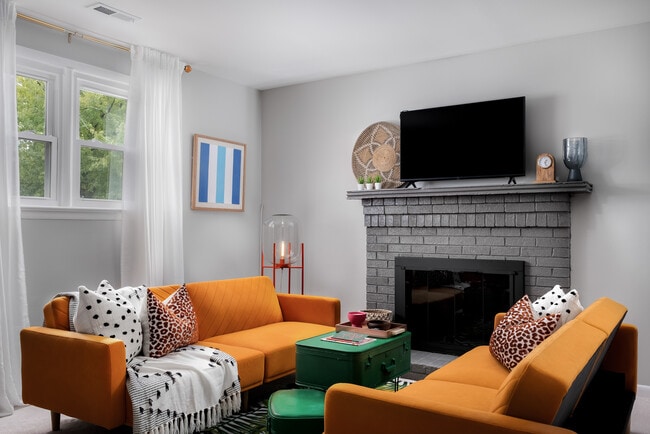 Building Photo - 4939 17th Rd N