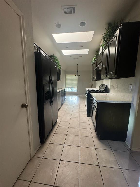 Building Photo - 6918 Puerta Vista Ln