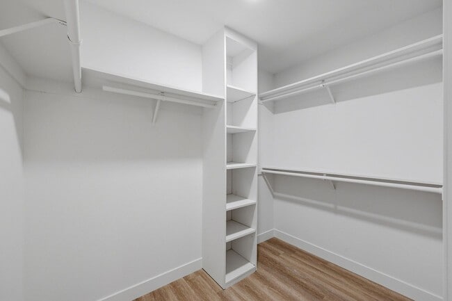 Building Photo - Beautifully Updated Townhome in Dana Point