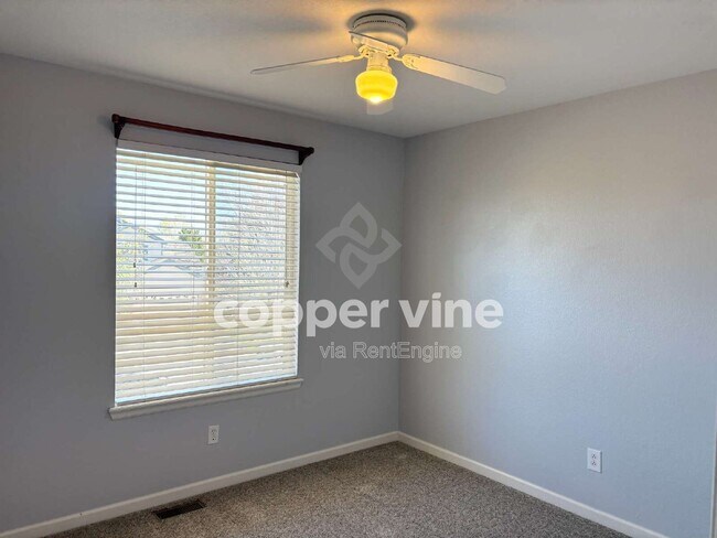 Building Photo - 14487 Jason Dr