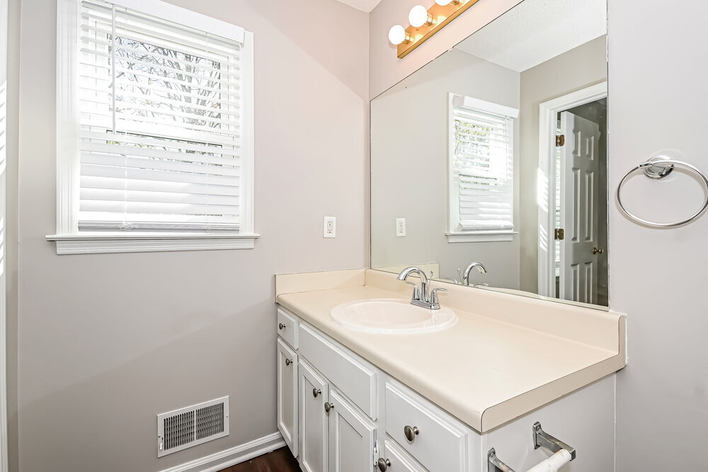 Building Photo - 3003 Springview Pl