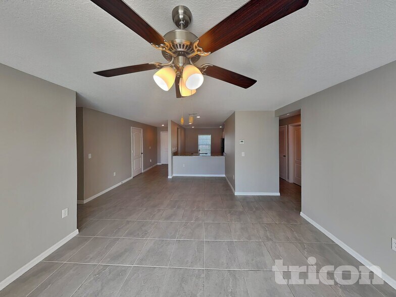 Building Photo - 2871 Chalmer St