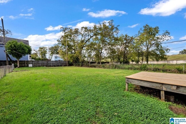 Building Photo - 972 53rd St N