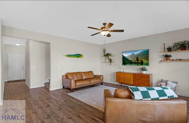 Building Photo - 218 Herty Ln