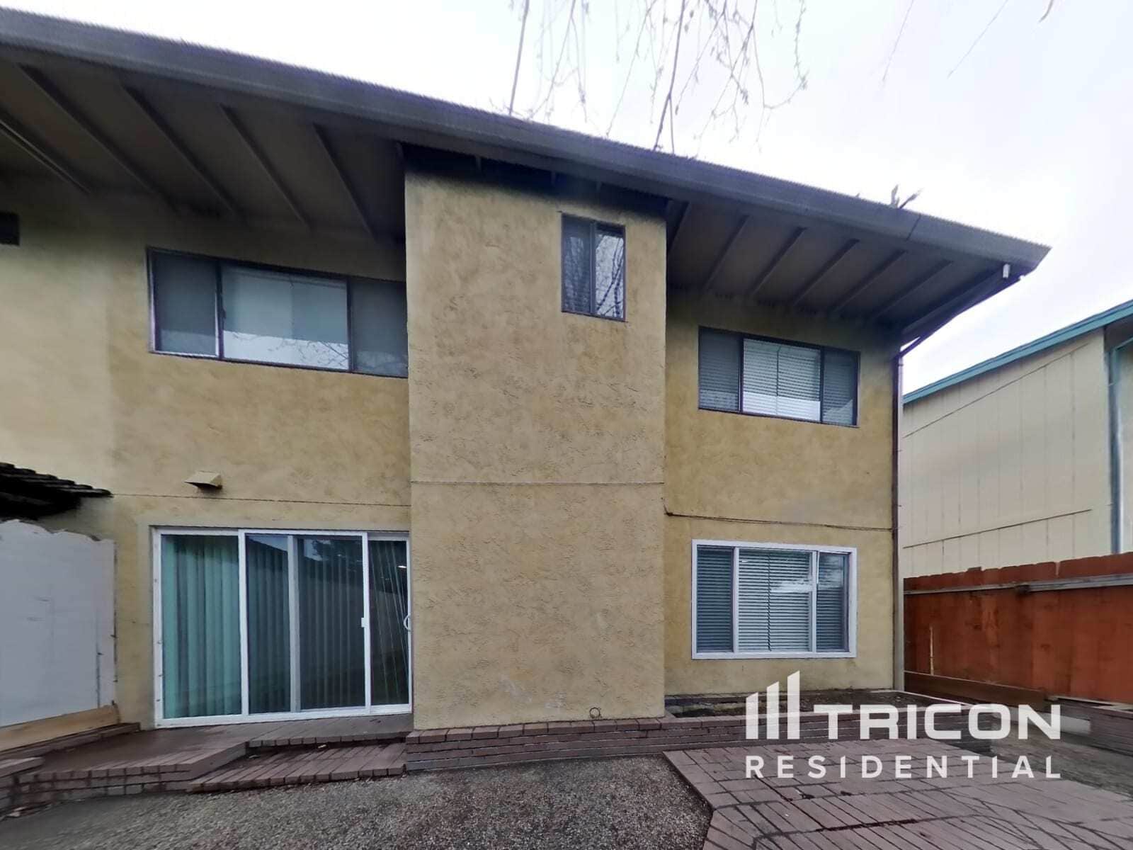 Building Photo - 1209 Almondwood Dr