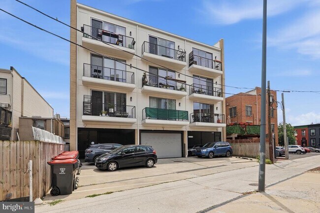 Building Photo - 435 R St NW