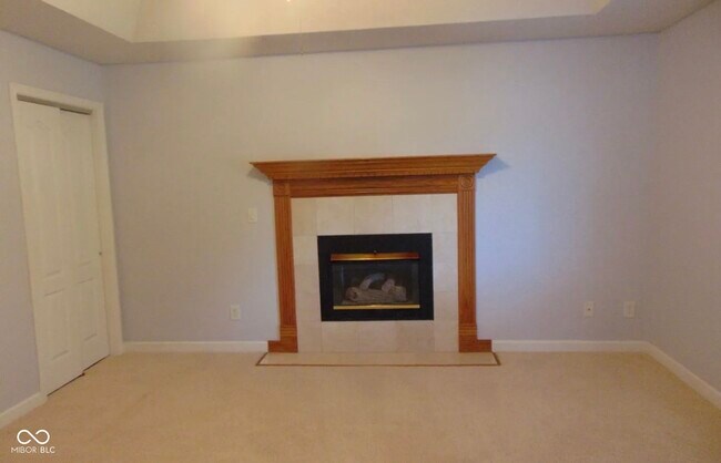 Building Photo - 412 S Prestwick Ln