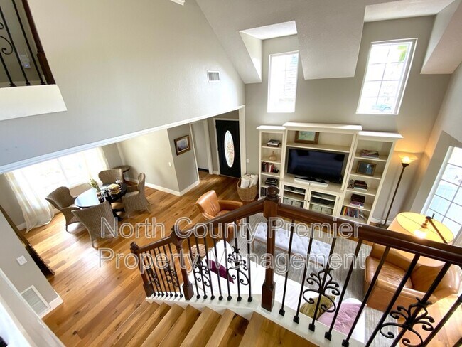 Building Photo - 2767 Southampton Rd