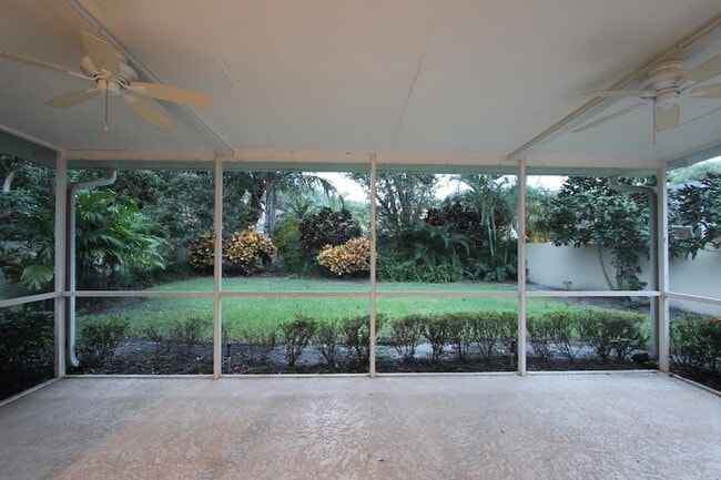 Building Photo - 117 Hampton Cir