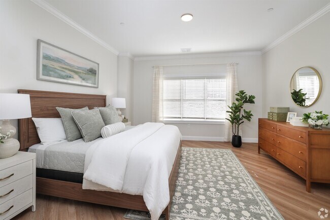 Building Photo - 74 Rockingham Rd