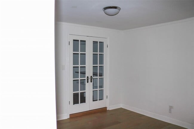 Building Photo - 4804 Caswell Ave