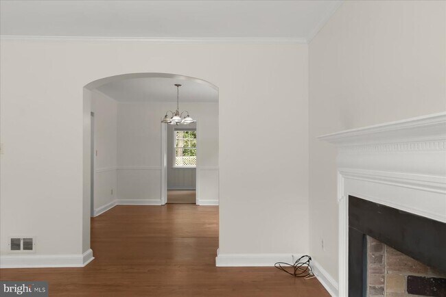 Building Photo - 2925 Kanawha St NW