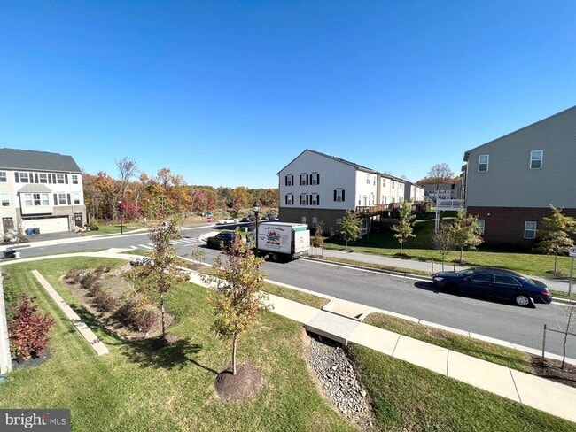 Building Photo - 3501 Landing Way