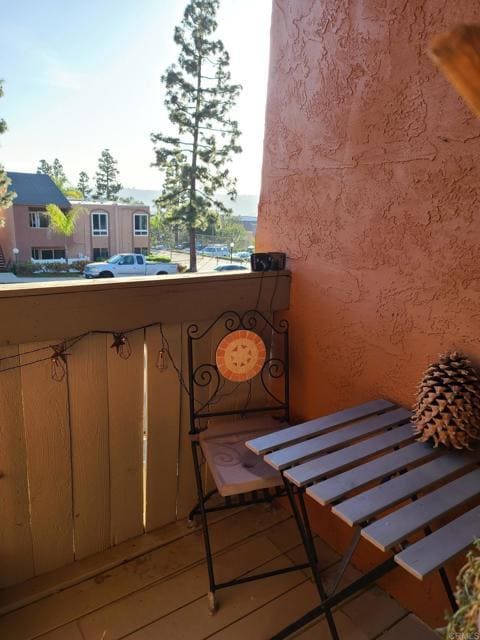 Primary Photo - 7737 Margerum Ave