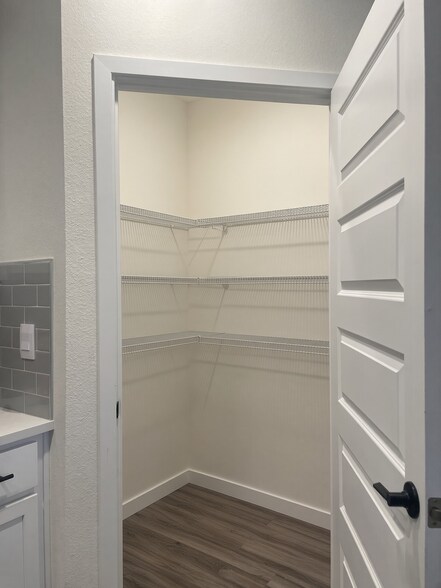Pantry - 424 Talisi Loop