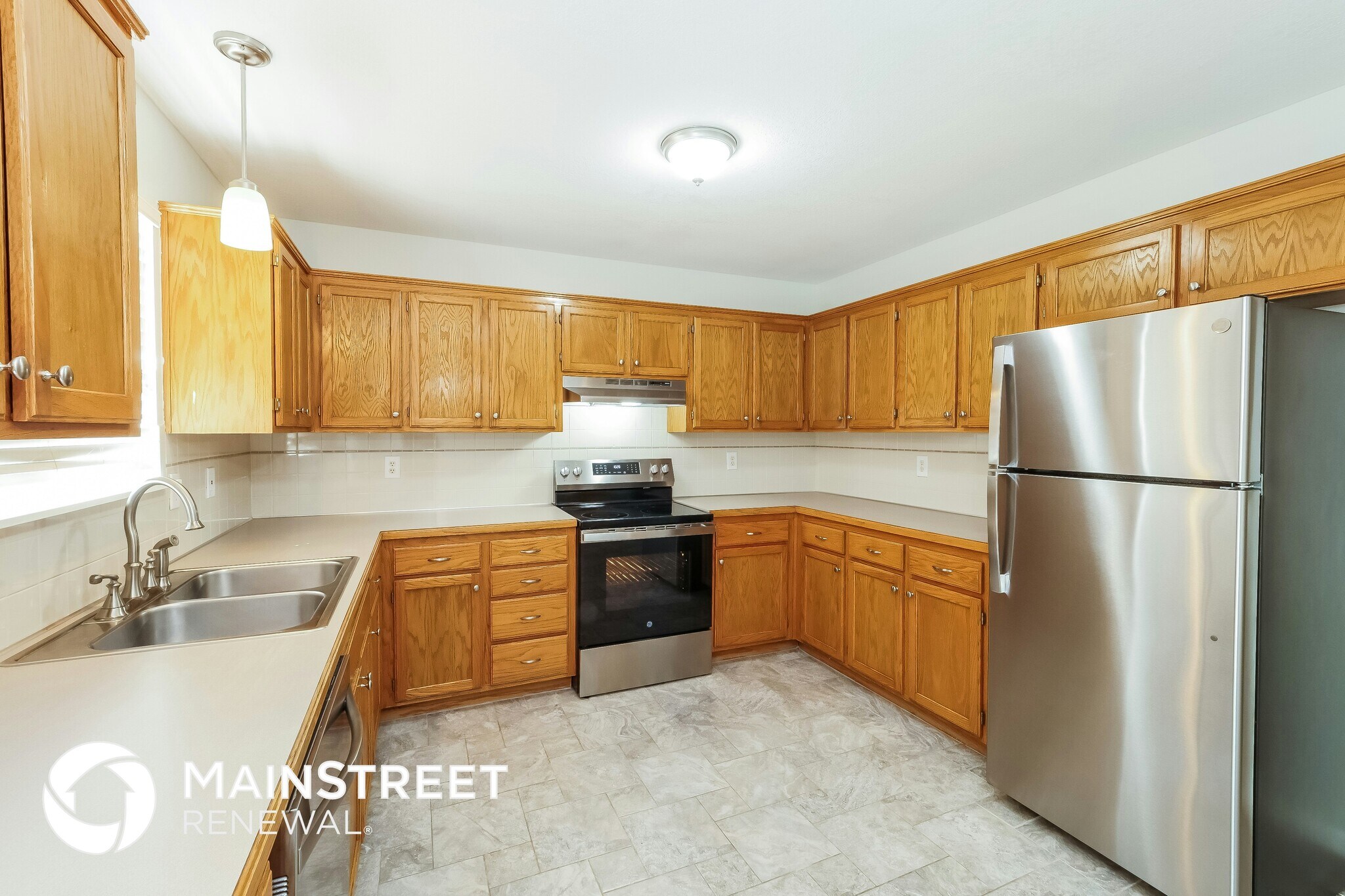 Building Photo - 1003 Stonebrook Ln