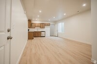 Building Photo - 5204 S Century Wy