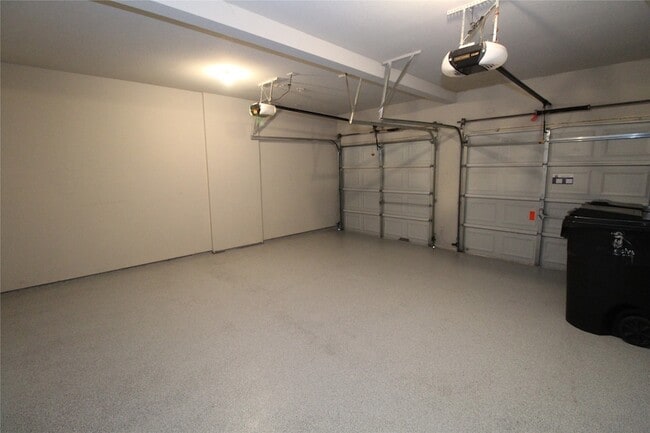 Building Photo - 15195 Shellwood Ln