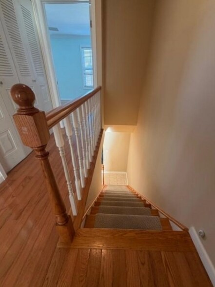 Building Photo - 3705 Pinhorn Dr