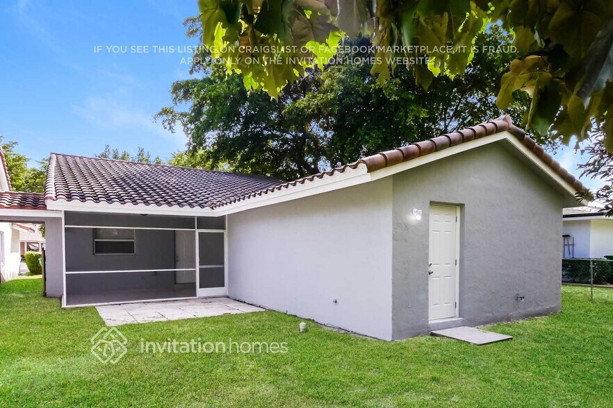 Building Photo - 10203 NW 36th St