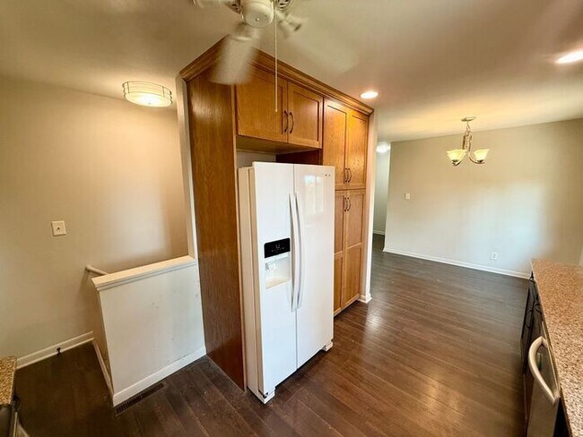 Building Photo - Conveniently Located 2 Bed, 2 Bath + 2 Bonus Rooms in Greeley