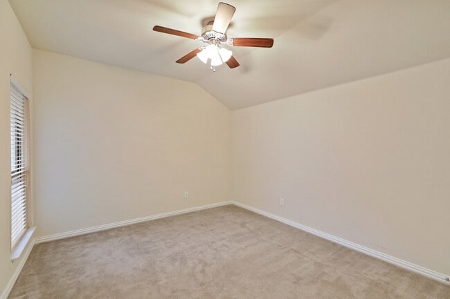 Building Photo - 8920 Soldiers Home Ln