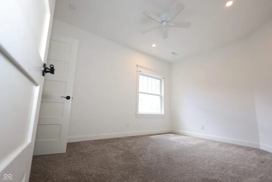 Building Photo - 1156 Spruce St