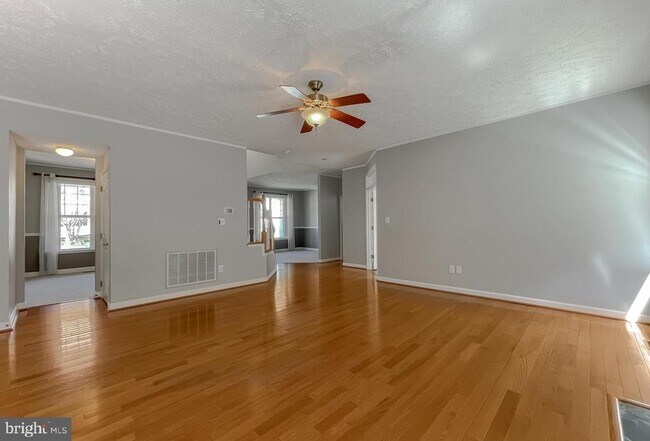 Building Photo - 21544 Willis Wharf Ct