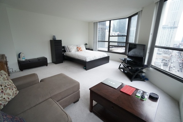 Accommodates furniture easily - 405 N WABASH Ave
