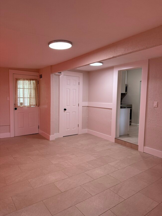 dining room - 849 58th Avenue Northeast