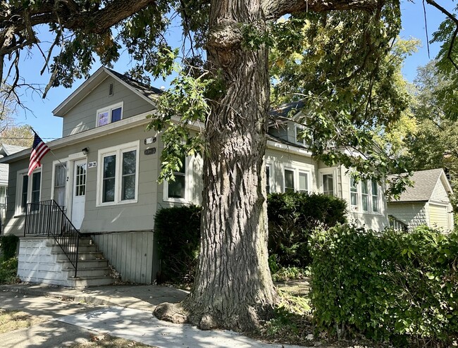 Primary Photo - 314 S 2nd Ave