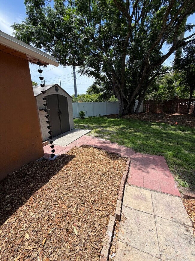 Building Photo - Winter Park 3/2 - GREAT CONDITION
