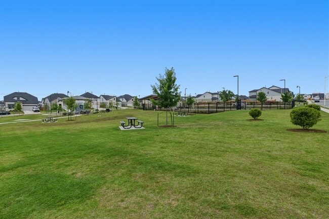 Building Photo - 11800 Seaside Wds Dr