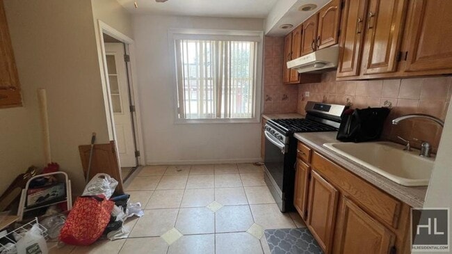 Building Photo - 0 bedroom in BROOKLYN NY 11203