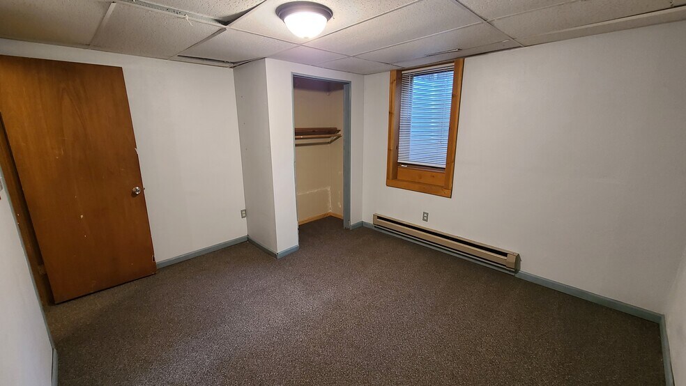 Building Photo - 1326 11th St N