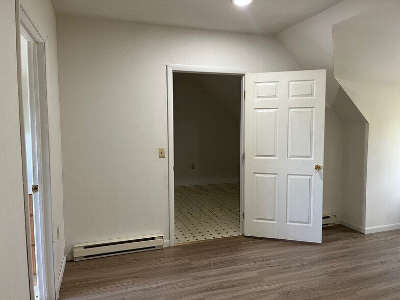 Building Photo - 3646 NY-145