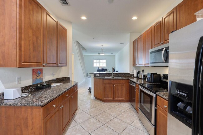 Building Photo - 121 Bayfront Dr