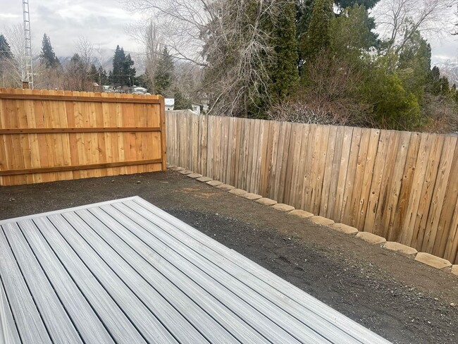 Building Photo - Brand new 2 bed/2 bath, central a/c, dishwasher, washer & dryer, deck & patio!