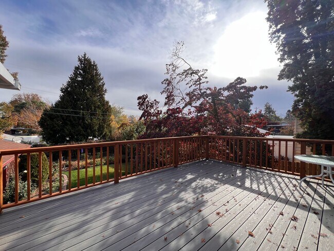 Building Photo - Non-Refundable & Security Deposit Total: $...