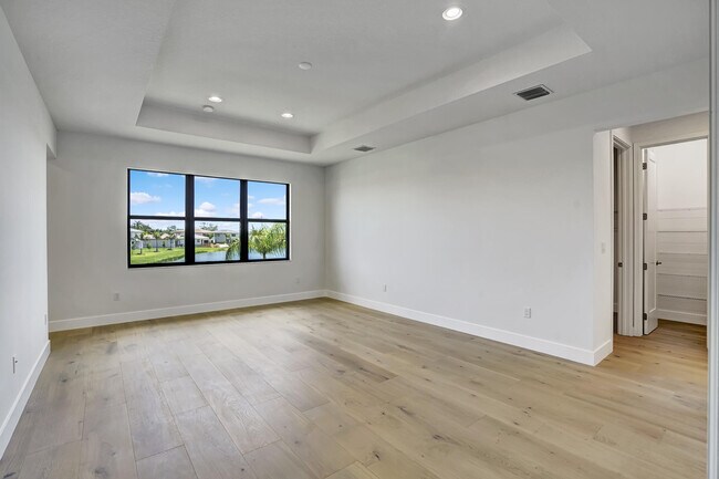 Building Photo - 8125 Crystal Downs Ave