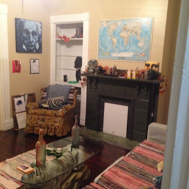 Building Photo - Spacious 3-Bedroom House Near Pitt & CMU –...