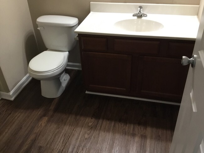 Building Photo - 6328 Sunnybrook Ln