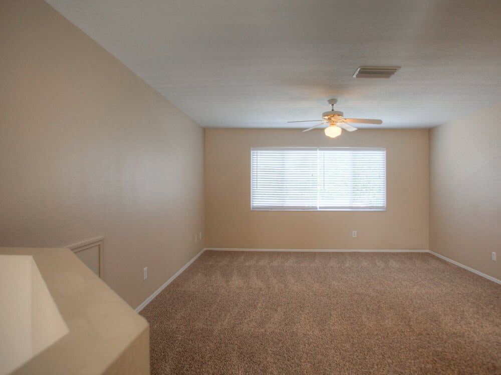 Building Photo - 4033 Banbury Cir