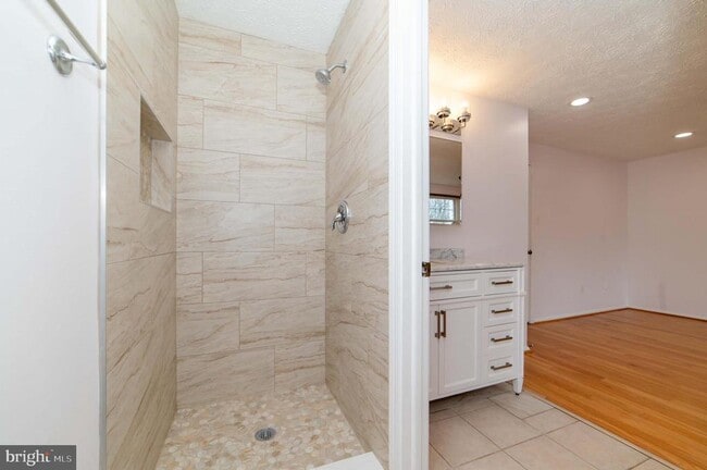 Building Photo - 5569 Caithness Ct