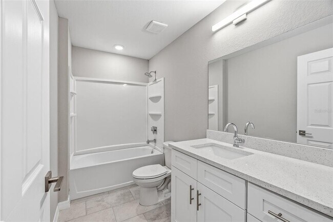 Building Photo - 1913 NW 30th St