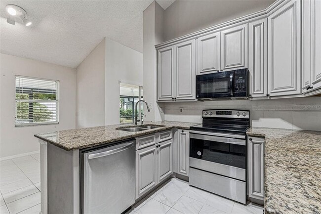 Building Photo - 7206 Ridgeport Dr