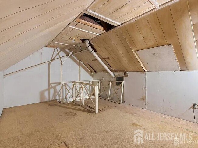 Building Photo - 25 Langley Pl